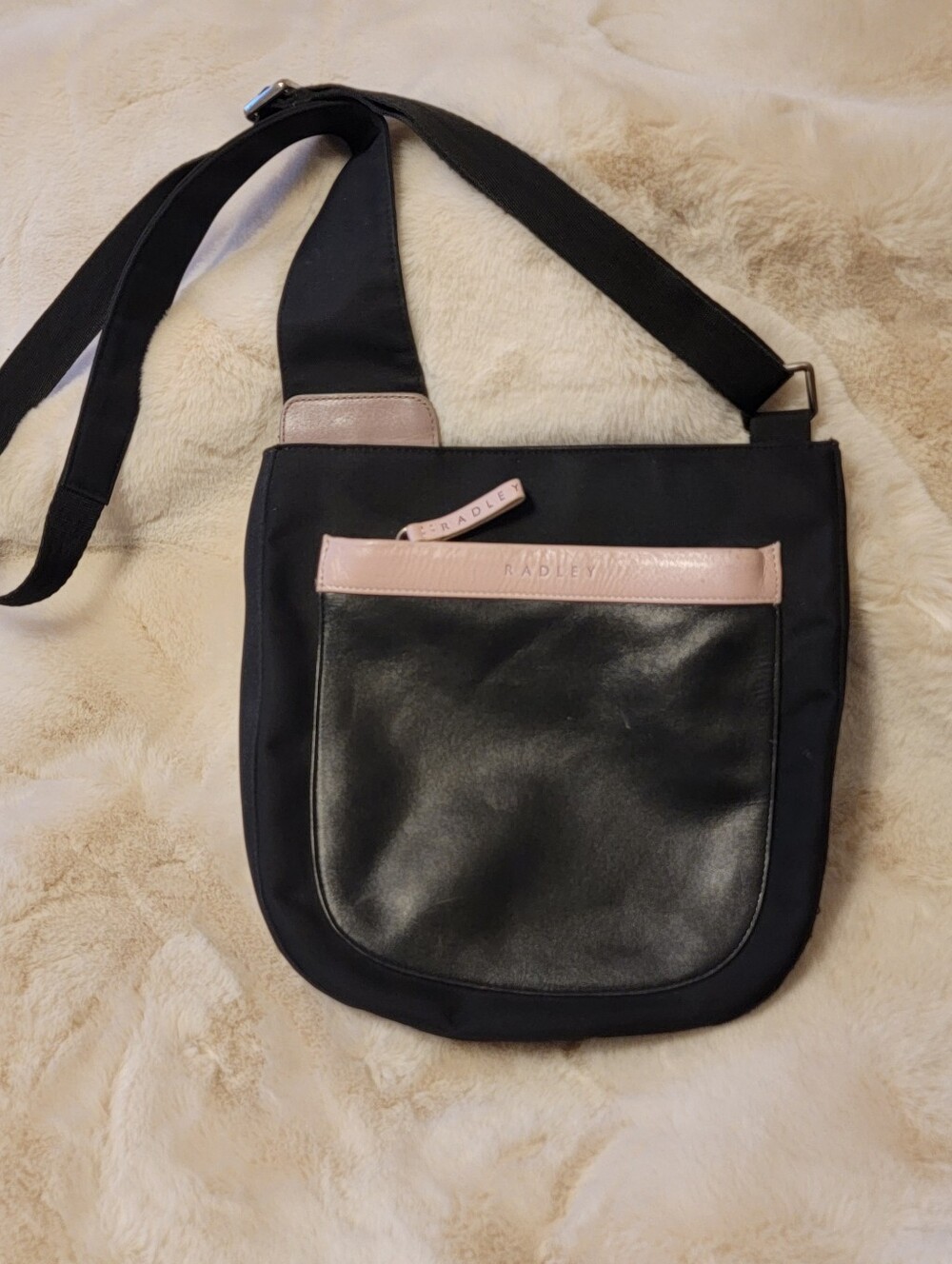 RADLEY LONDON Leather/Nylon Canvas Crossbody